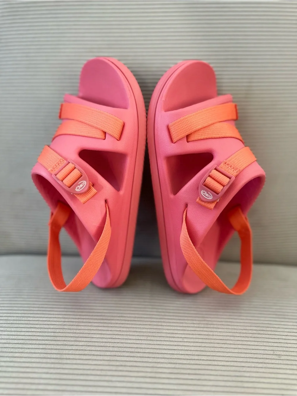 Chaco Chillos Sport Sandals - color Rose - youth 5 (women’s 6.5)